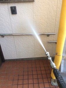 1496807676023